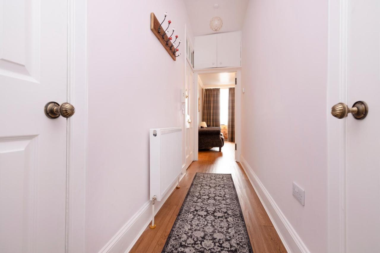 Joivy Cozy Apt Near Edinburgh Castle Экстерьер фото